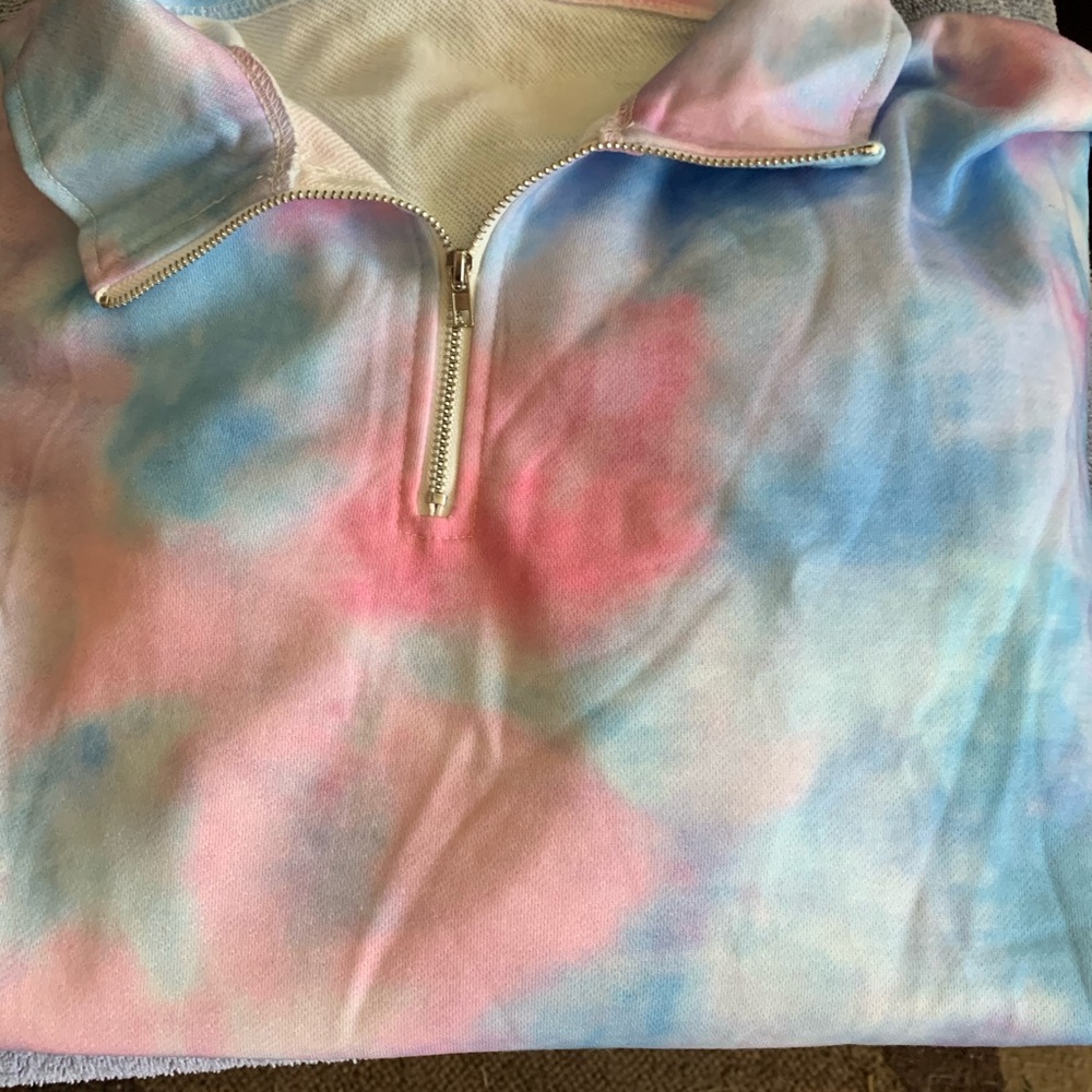 Women’s pull over